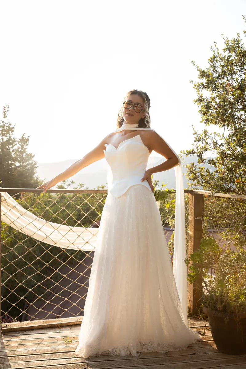 Fatoş ve Merthan engagement photo - Garden