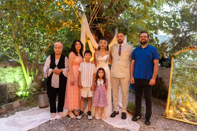 Fatoş ve Merthan engagement photo - Family